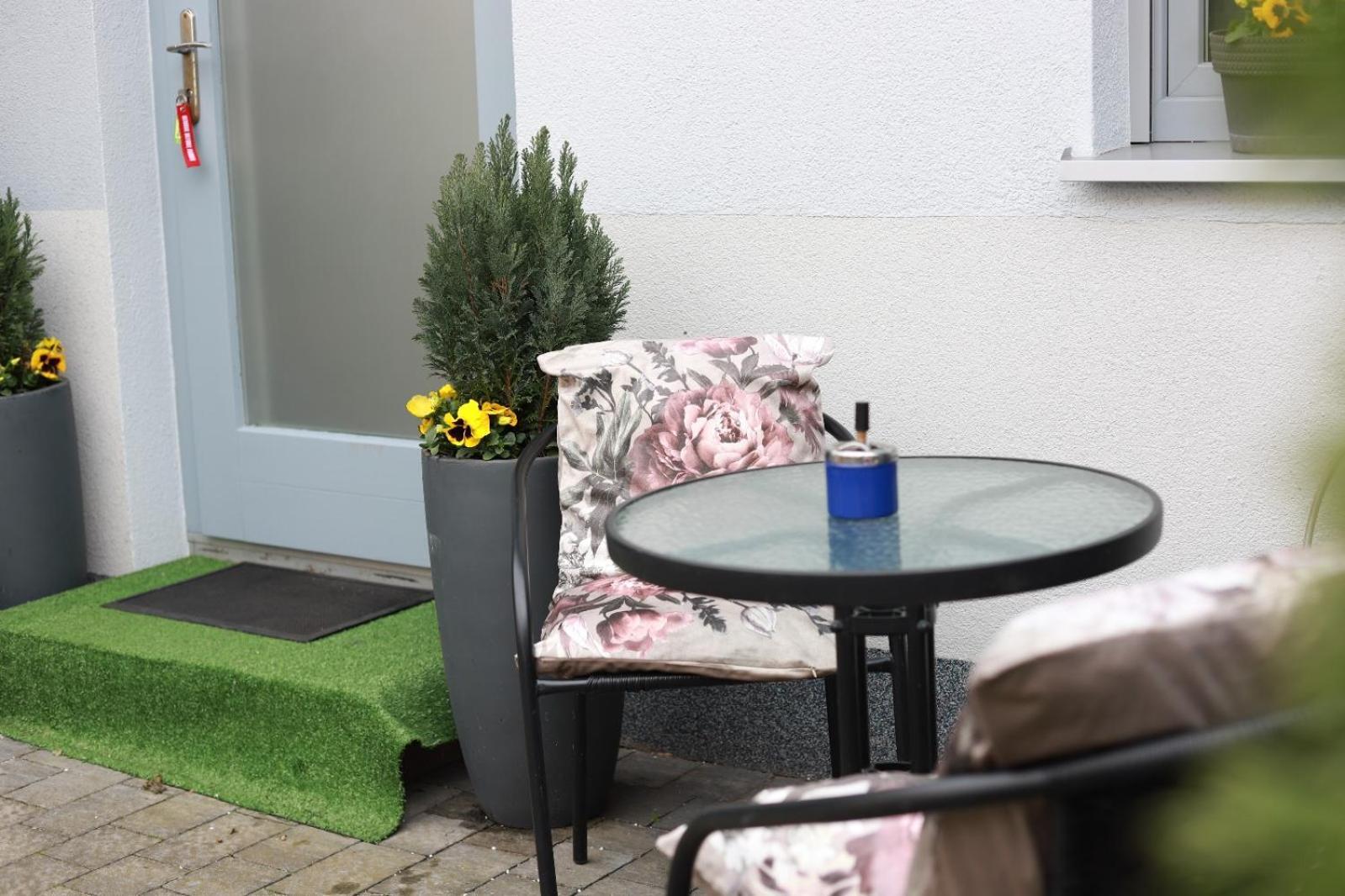 2 Apartament Mietowy Rumianek Lwowek Exterior photo
